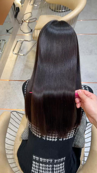 ロング ‎🤍髪質改善‎🤍 レイヤーカット‎🤍のヘアスタイル