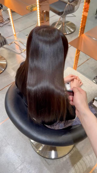 ロング ‎🤍髪質改善‎🤍 レイヤーカット‎🤍のヘアスタイル