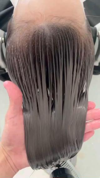 ミディアム カラー C'LD Hair トモヤのヘアスタイル