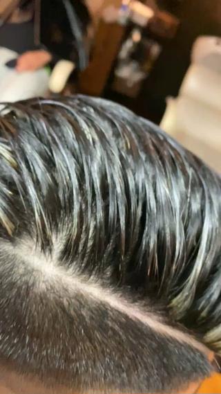 カラー メンズ メンズサロン AXLのヘアスタイル