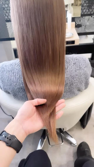 ロング カラー 【渋谷で人気】艶髪× 髪質改善/ツヤカラーのヘアスタイル