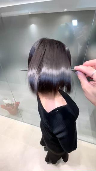 髪質に合わせ縮毛矯正とトリートメントでツヤ感UP
1