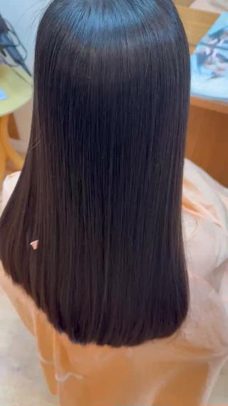 ミディアム カラー 高畑×縮毛矯正 松下直揮のヘアスタイル
