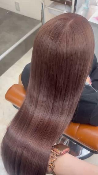 ロング カラー ぴんく髪の美容師🎀 🖤ゆうなのヘアスタイル