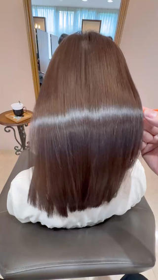 ロング 縮毛矯正の イソベのヘアスタイル