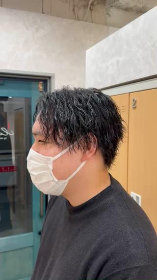 ショート パーマ メンズ 近藤 叶大のヘアスタイル