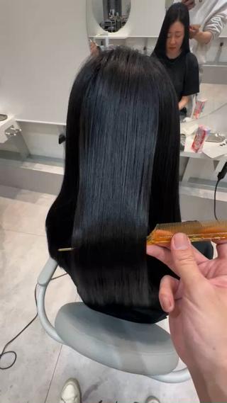 ロング SHO ✂︎のヘアスタイル