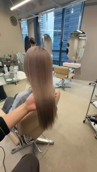 ブリーチ毛でもストレートヘアになれる!ハイトーン縮毛矯正
【しっかりカウンセリングした上で施術させて頂きます♪】
【梅田、中崎町エリア】