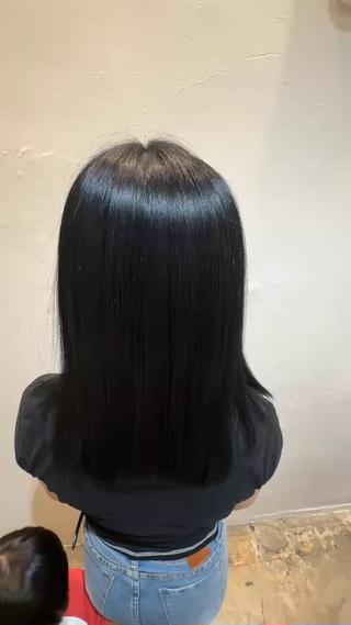ロング カラー 酒井 陽南乃のヘアスタイル