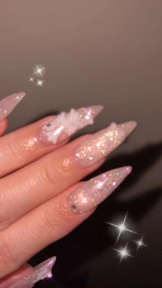ネイル ViViA momokaのネイルデザイン