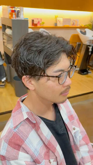 ショート メンズ しみず ちかえのヘアスタイル
