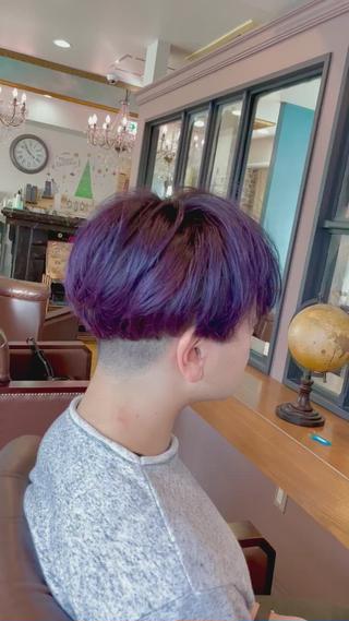 5ヶ月前にフルブリーチでホワイト系にしていました。
色が抜けてきたのでラベンダー系のカラーに