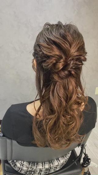 ヘアセット撮影モデル募集してます！！
どんな髪の長さでも構いません！
ぜひご協力お願いします 