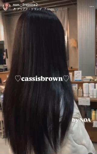 cassis brown ♡
ピンクとラベンダーが混ざった大人ブラウン♡
赤みを出すことなく色が落ちるので次のカラーも
悩むことなくできます♡
透明感ももちろん出ますのでぜひ♡