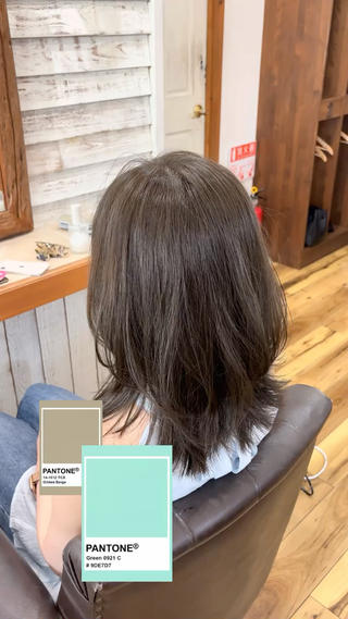 ミディアム カラー &.TIGRE 越冨 レイヤー/顔周り特化のヘアスタイル