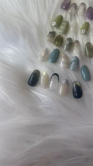 #青葉台ネイル#藤が丘ネイル#マグネットネイル#シンプルネイル#キラキラネイル #定額デザイン#フレンチネイル#春ネイル