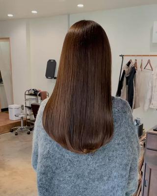 milk chocolate color