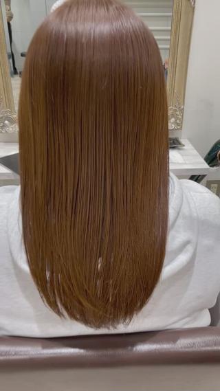 セミロング ブリーチ毛の矯正特化 newi 大西将弘のヘアスタイル