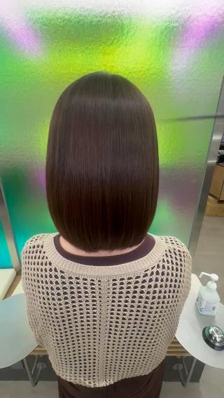 ショート ブリーチ毛の矯正特化 newi 大西将弘のヘアスタイル
