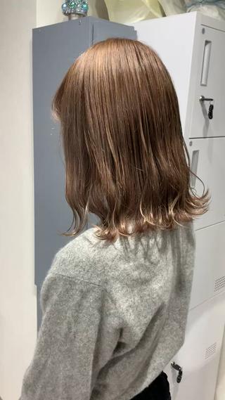 ミディアム 池袋/カラー特化🎨 ロング料金なし🩵のヘアスタイル