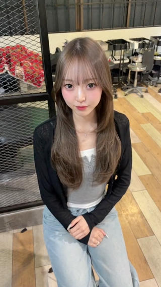 ロング 💜🦋 COCONA🦋💜のヘアスタイル