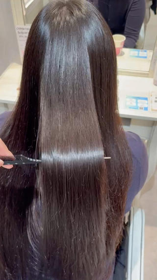 ロング CreBiA🫧名駅 馬場のヘアスタイル