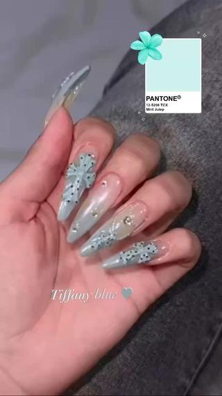 ネイル spade nail / HINANOのネイルデザイン