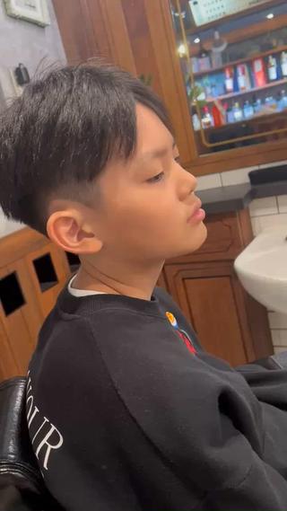 キッズ 杉山 友哉のヘアスタイル
