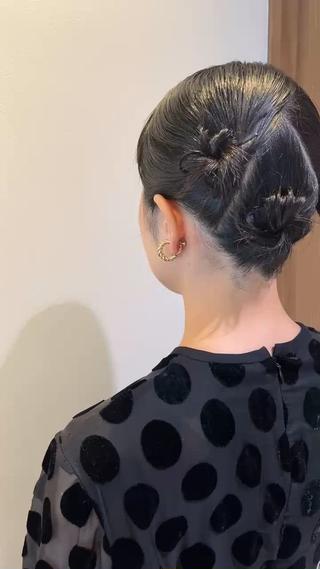 ドレスに合わせたヘアアレンジお団子️️