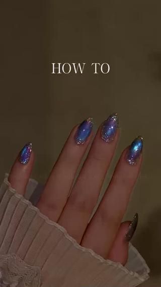 キラキラネイル
マグネットネイル
池袋ネイルサロン