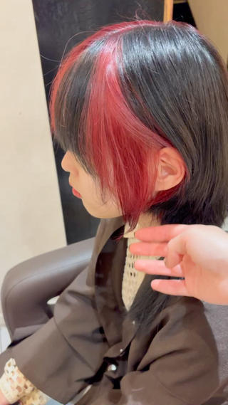 セミロング 学生限定メニュー あり‼️鈴木咲千😸のヘアスタイル