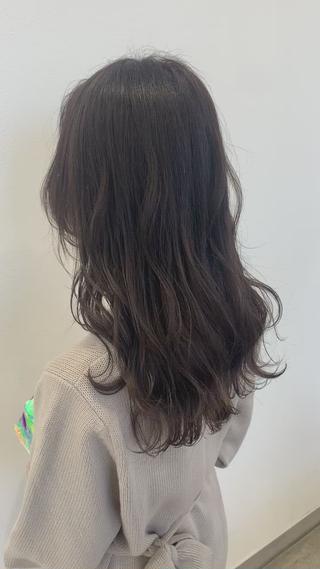 Olivegray
暗めでも透明感たっぷりに、、