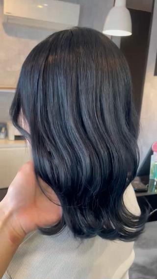 セミロング カラー  ︎︎ 寧音のヘアスタイル