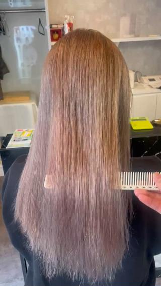 ロング カラー  ︎︎ 寧音のヘアスタイル