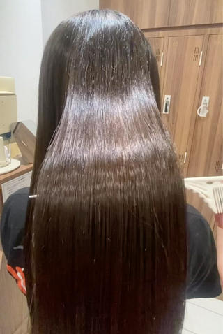 毎朝のスタイリングが楽になります
#縮毛矯正