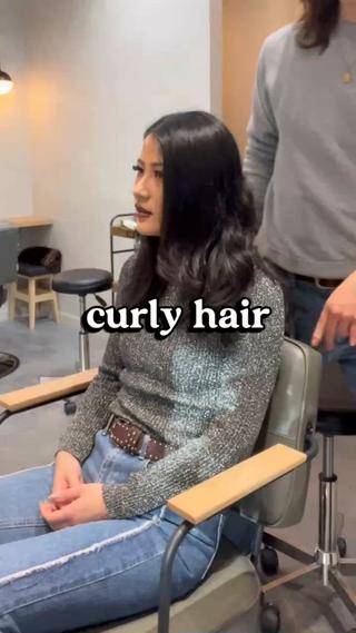 セミロング 外国人風レイヤー パーマYukiのヘアスタイル