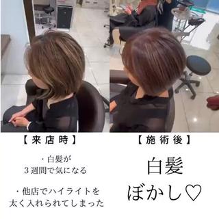 こんにちは、杉山です。白髪ぼかしドクターの杉山代表です!年間2700名のお客様の白髪に対してのお悩みを解決しております。脱白髪染めで新しいアナタに変身出来ます!毎日の白髪染めでお困りの方は是非、お話をお聞かせくださいませ。