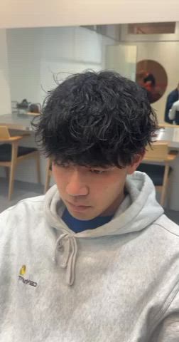 パーマ メンズ fifth 安次富　泰雅のヘアスタイル