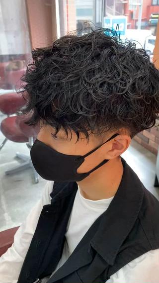 ショート パーマ メンズ メンズ支持率No.1 店長 石川和馬のヘアスタイル