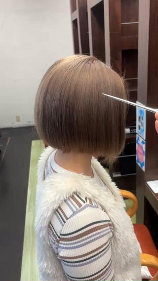 セミロング 山本 雅也のヘアスタイル