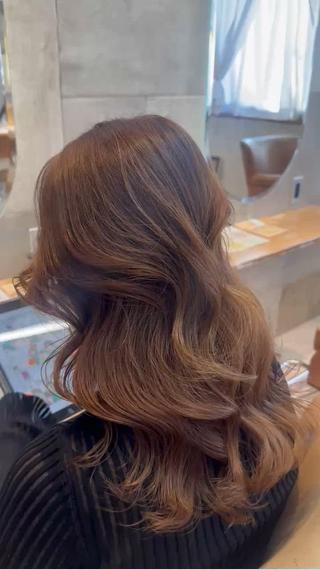 セミロング カラー yuto 金山/透明感カラーのヘアスタイル