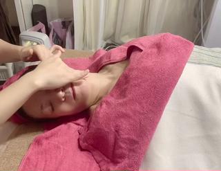 硬くなった筋肉をゆるめてほぐし