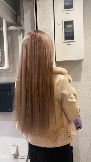 ミディアム カラー ハイトーンカラー 特化/悠希のヘアスタイル