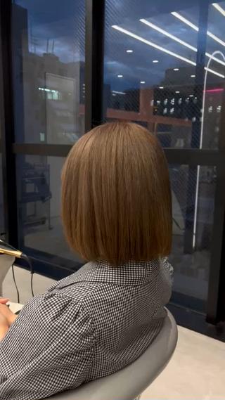 ロング Ruriブリーチ 酸性ストレートのヘアスタイル