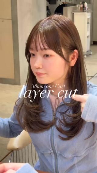 セミロング カラー 透明感カラー🪞 Yu🫧銀座🩶のヘアスタイル
