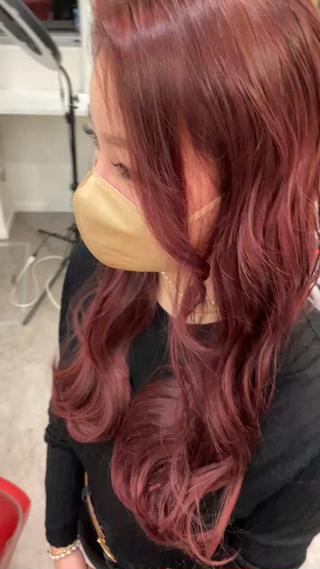 ワインレッド