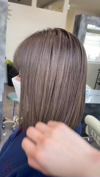 グレージュ