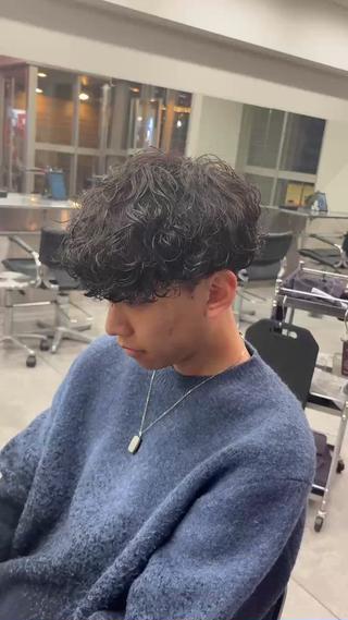 パーマ メンズ 【毎朝セット3分】 メンズパーマ　真人のヘアスタイル