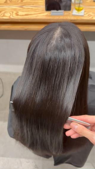セミロング 亀田 泰生のヘアスタイル