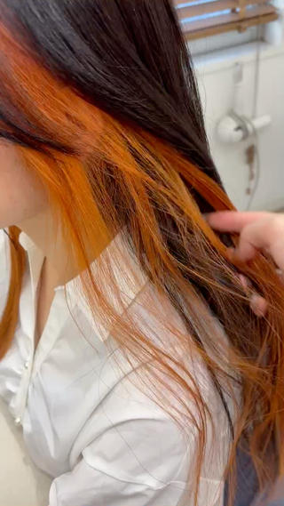 Light orange
1ブリーチ~
ワンポイントで可愛いイヤリングカラー